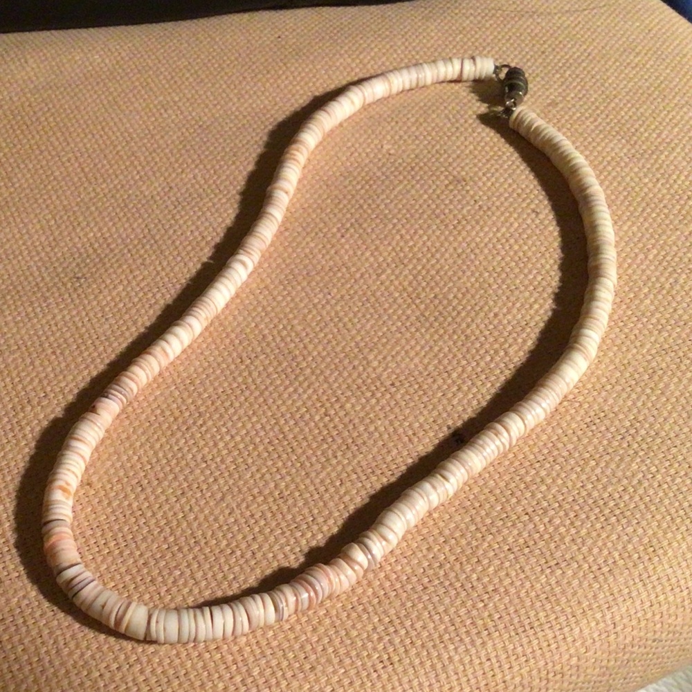 Pula choker